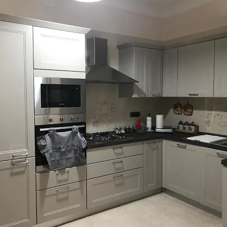 Taras House * Таранто